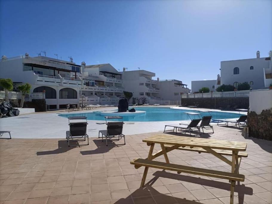 Apto. Vacacional “El Balcon De Las 4 Lunas” Costa Teguise Exterior photo